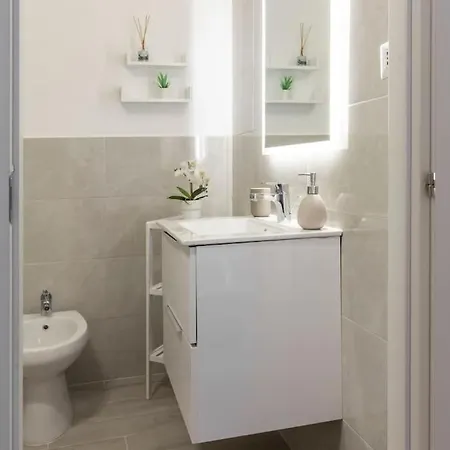 Apartment [centro] Deluxe Con Wi-fi E Netflix Turin